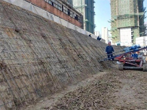 东方建筑边坡支护