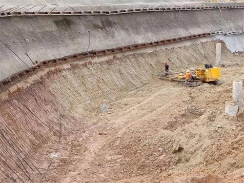东方基坑边坡加固